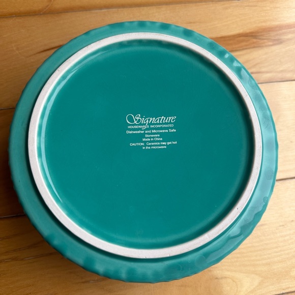 Dog bowl 🐩 🥣 - Picture 3 of 4